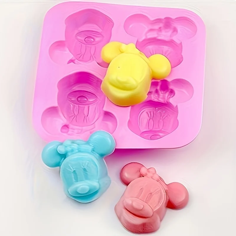 Stampo per cartoni animati di  - Soap Making Tools recensione e prezzo