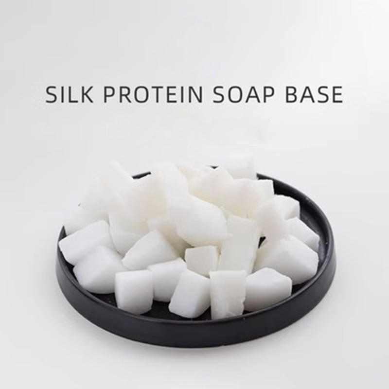 Materiale di base trasparente  - Soap Making With Soap Base recensione e prezzo