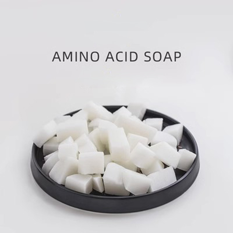 Materiale di base trasparente  - Soap Making With Soap Base recensione e prezzo